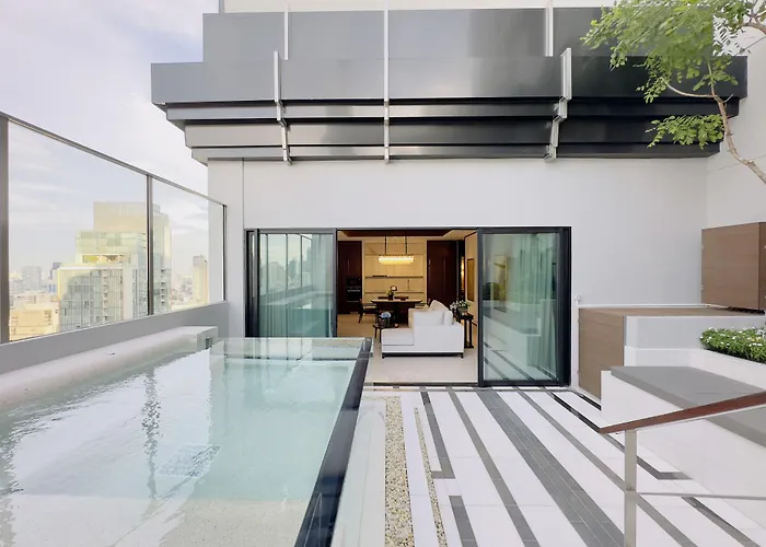 Silq & 5* Bangkok