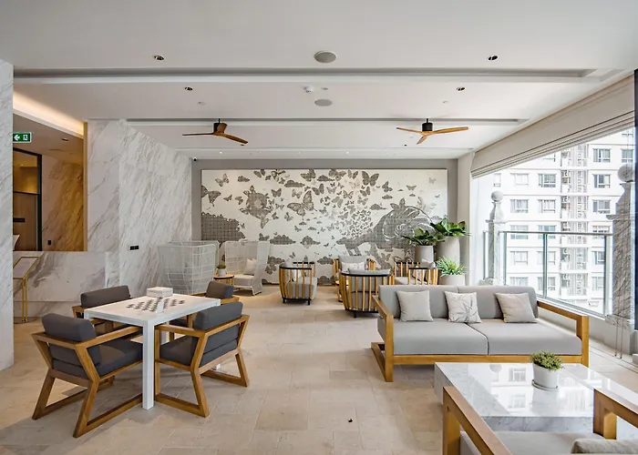 Hotel Silq & 5*